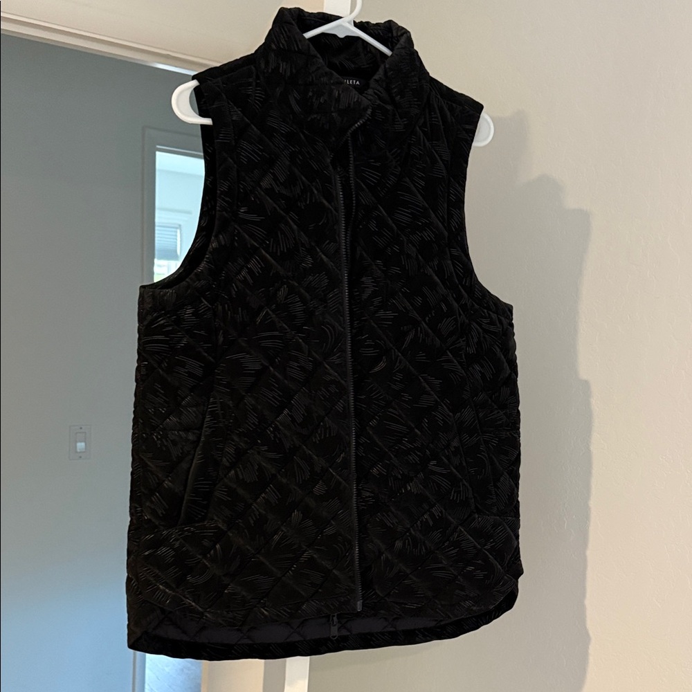 Athleta Black Quilted Vest